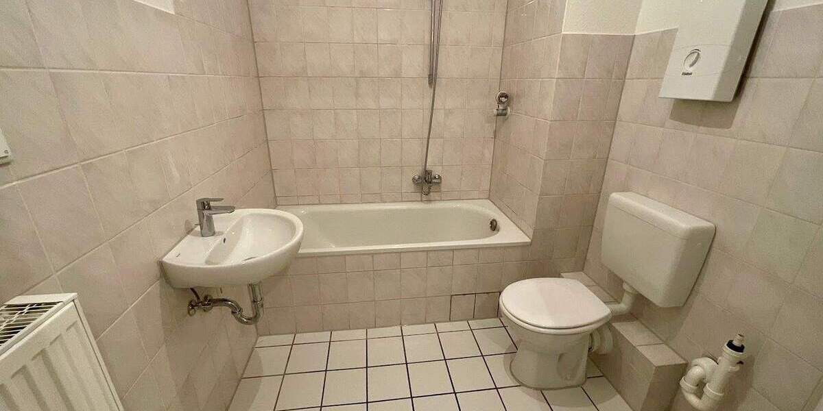 Etagenwohnung Essen Südostviertel - 3 Zimmer, 71 m&sup2;, 555&euro; | Angebot:25604853