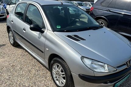 Peugeot 206 50.000 km 2.999 &euro; Essen 45355