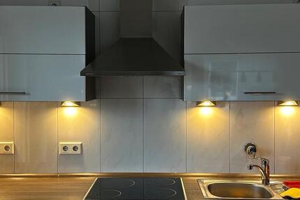 Charmante 3,5 Zimmer Whg. im 2 Fam. Haus, gr. Terrasse, KDB, Klim 3.5 zimmer