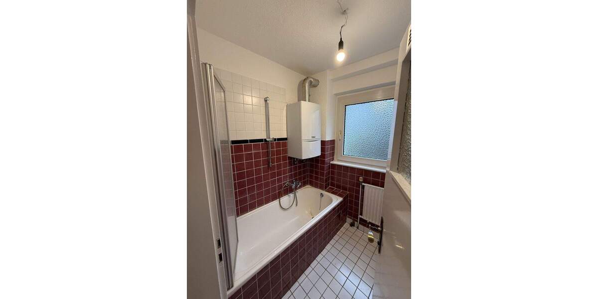 Etagenwohnung Wuppertal Elberfeld - 2 Zimmer, 62 m&sup2;, 560&euro; | Angebot:25402181