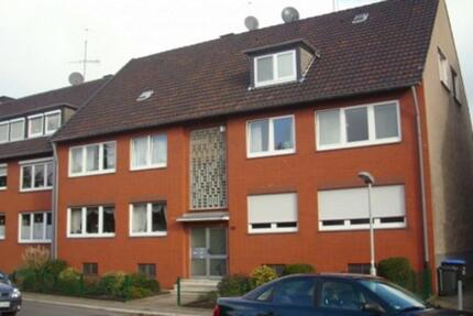 3 12 Zimmmer Mietwohnung (ohne Balkon!) im 1. OG im 5 FH 3 zimmer