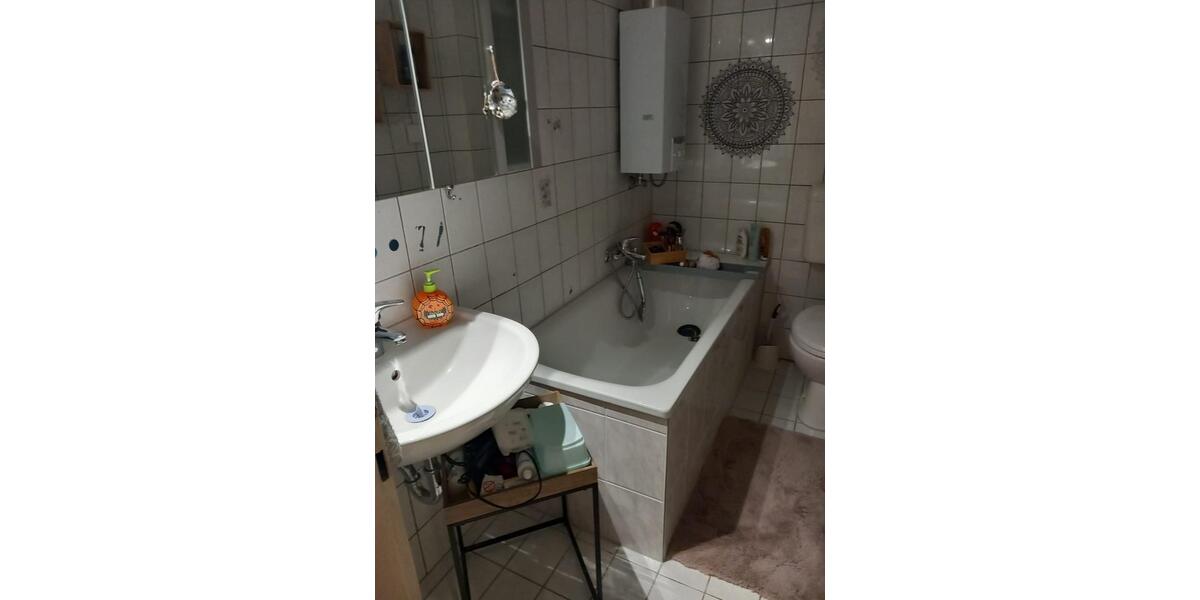 Etagenwohnung Oberhausen Alstaden - 3 Zimmer, 65 m&sup2;, 460&euro; | Angebot:26335337