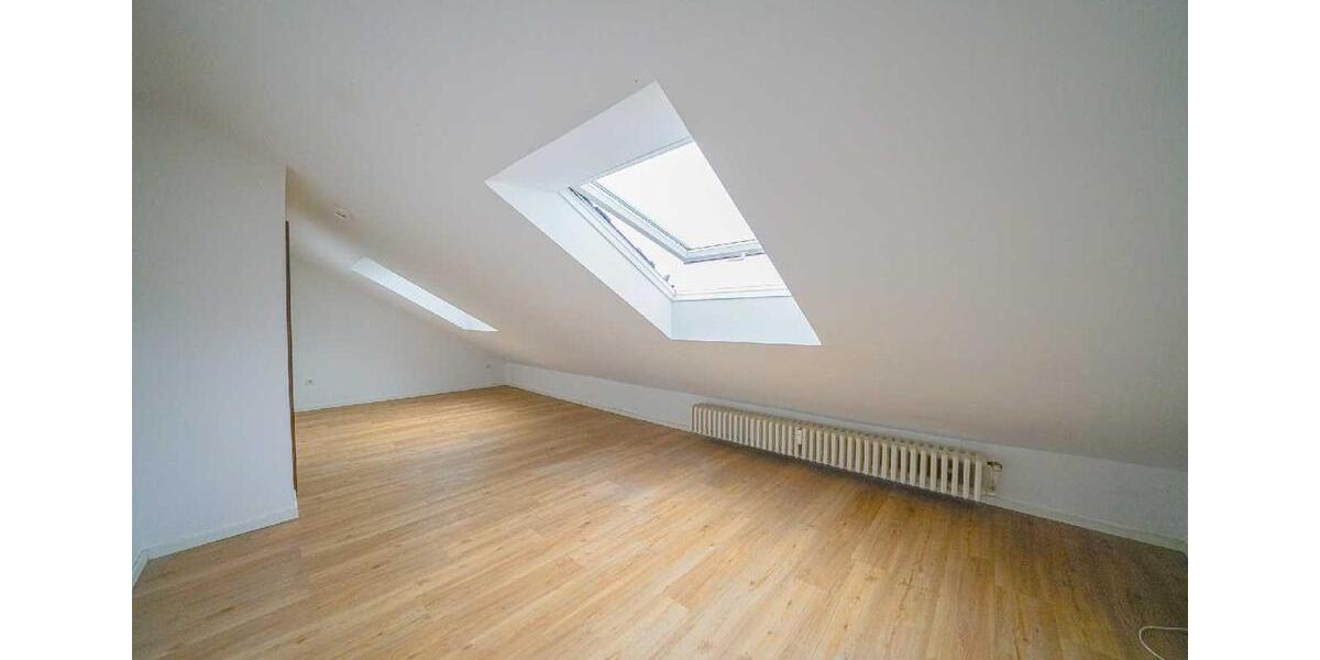 Moderne 2-Zimmer-Wohnung mit Balkon und EBK! 2 zimmer