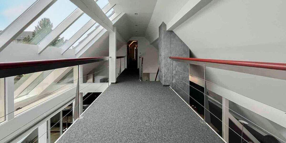 Exklusive Maisonette-Eigentumswohnung mit Sauna, großer Terrasse und außergewöhnlicher Architektur 5 zimmer