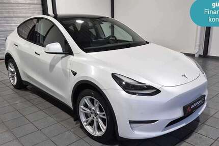 Tesla Model Y 81.587 km 28.990 &euro; Wuppertal - Barmen 42287