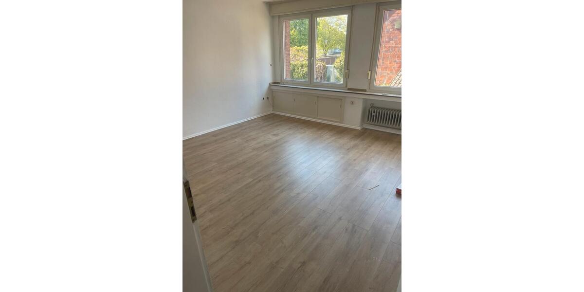 Terrassenwohnung Gelsenkirchen Erle - 3 Zimmer, 120 m&sup2;, 950&euro; | Angebot:26294642