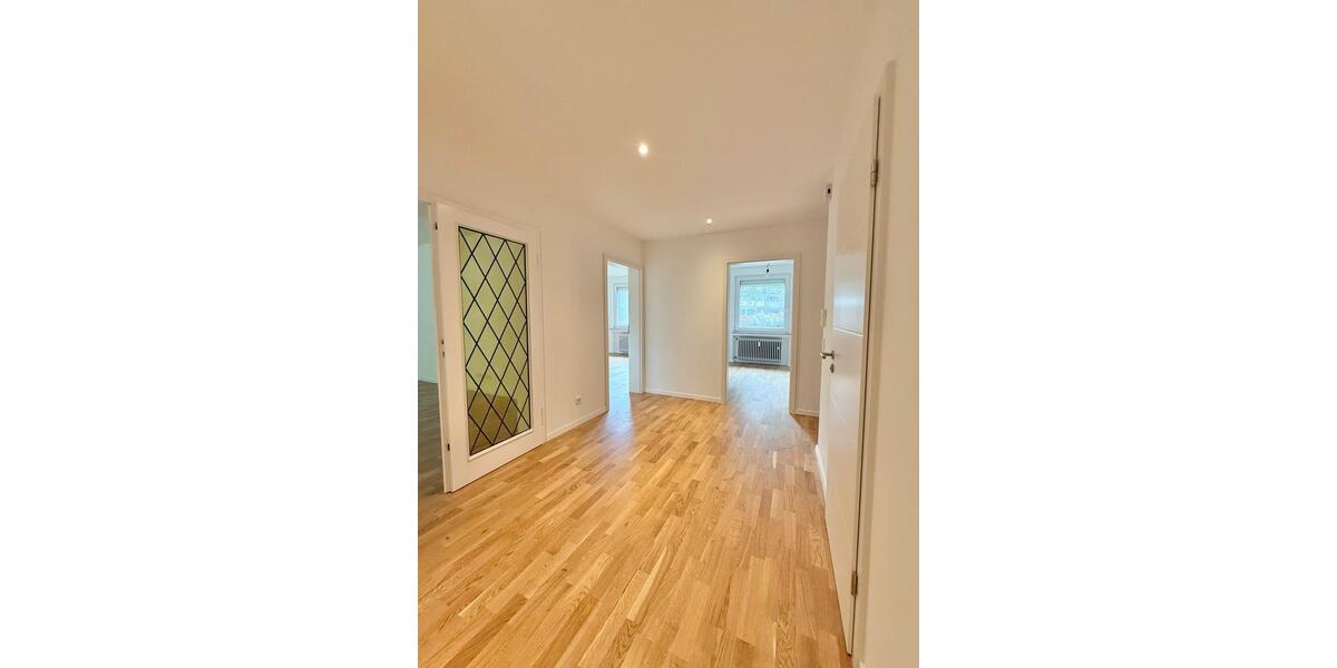 Etagenwohnung Wuppertal Lichtenplatz - 3 Zimmer, 100 m&sup2;, 1.799&euro; | Angebot:26578558