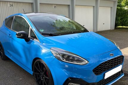 Ford Fiesta 71.000 km 19.000 &euro; Essen 45359
