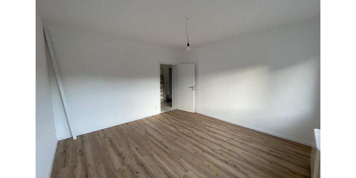 Etagenwohnung Essen Stadtbezirk II - 2.5 Zimmer, 68 m&sup2;, 790&euro; | Angebot:25612725
