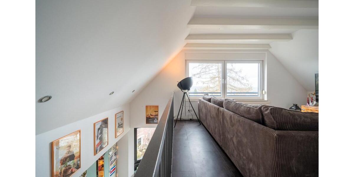 Maisonettenwohnung Essen Stadtbezirk VIII - 2 Zimmer, 95 m&sup2;, 1.600&euro; | Angebot:26386934