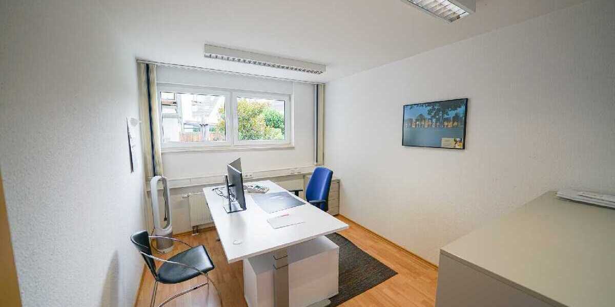 Zentrale, moderne und barrierearme Bürofläche in Ratingen-Mitte 1 zimmer