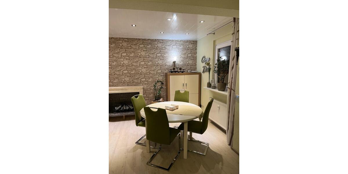 Privatverkauf, möblierte Eigentumswohnung mit herrlichen Ausblick 2.5 zimmer