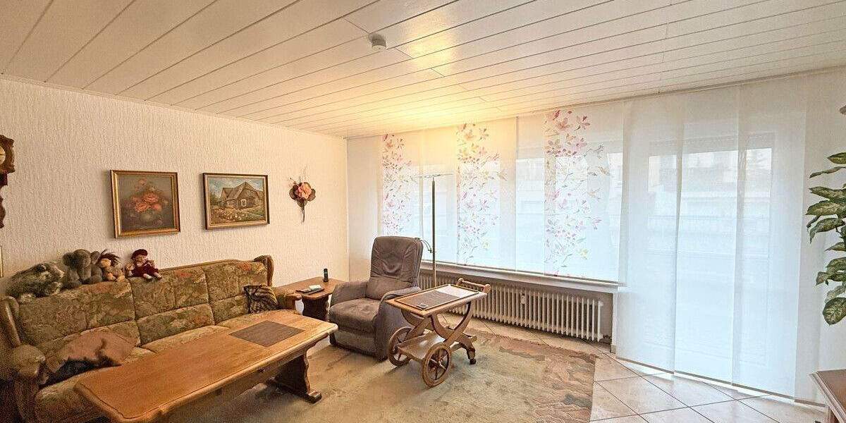 Zentral wohnen in Dinslaken - 3,5-Zimmer-Eigentumswohnung mit Balkon & Garage 3 zimmer