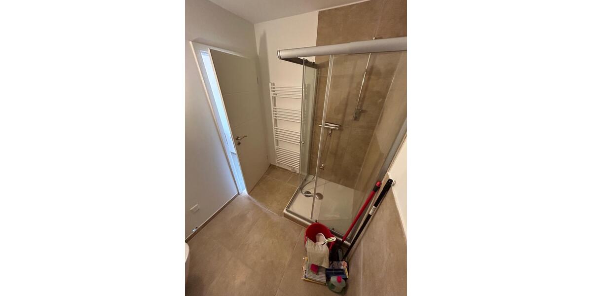 Gewerbefläche im Erdgeschoss – für Büro, Kleingewerbe, Praxis zimmer