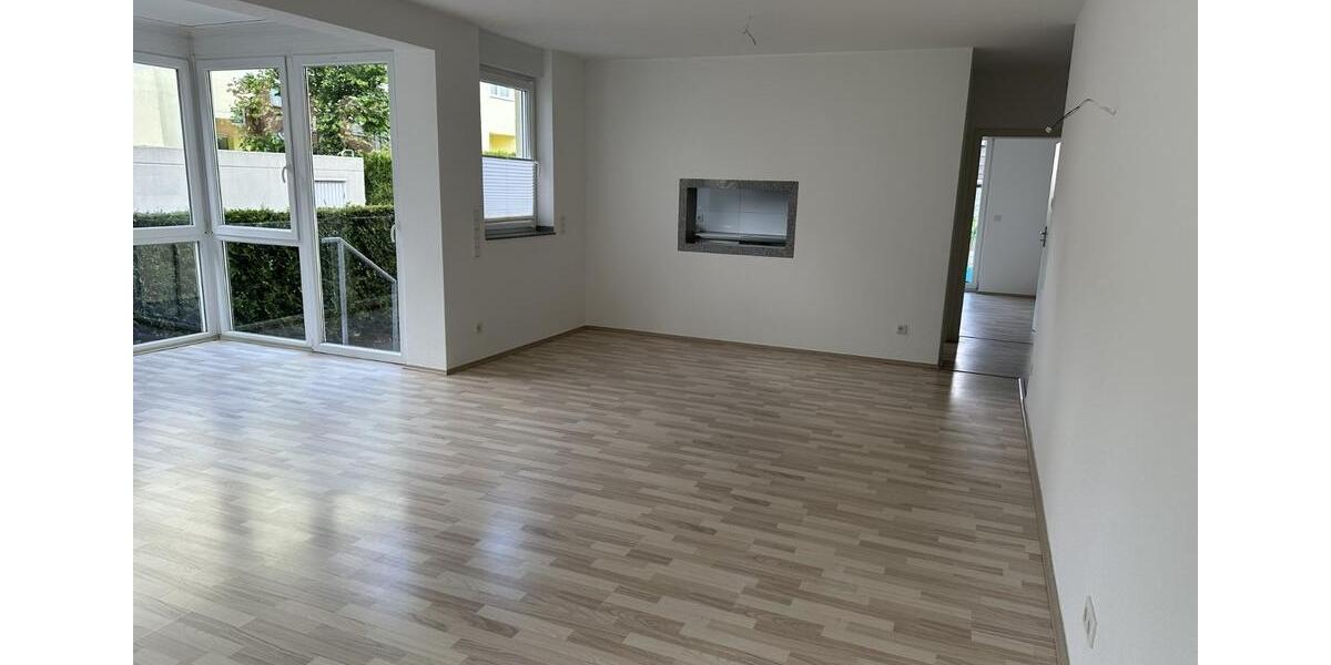 Erdgeschoßwohnung Dortmund Hombruch - 3 Zimmer, 104 m&sup2;, 1.320&euro; | Angebot:25405214