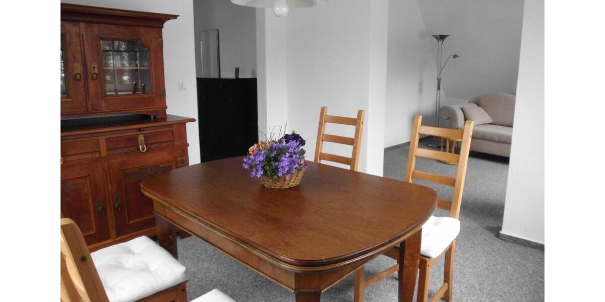 Dachgeschoßwohnung Bochum Eppendorf - 2 Zimmer, 62 m&sup2;, 500&euro; | Angebot:25217921
