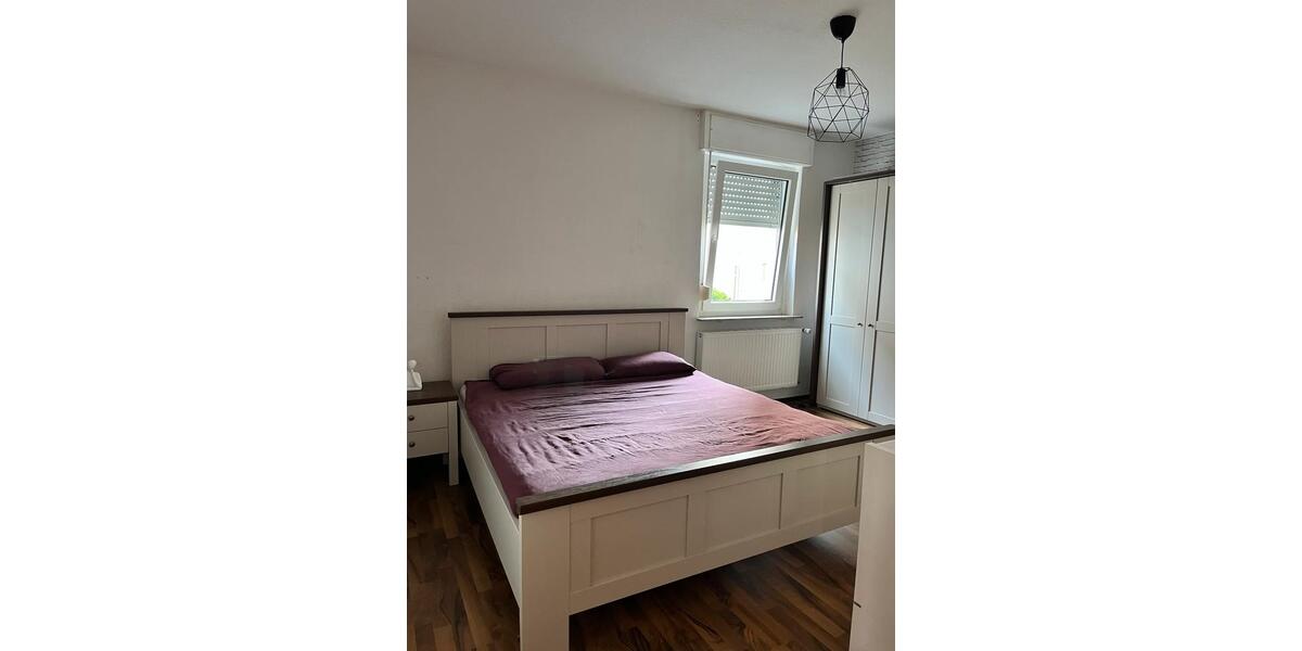 Erdgeschoßwohnung Bochum Höntrop - 3.5 Zimmer, 133 m&sup2;, 1.350&euro; | Angebot:26122154
