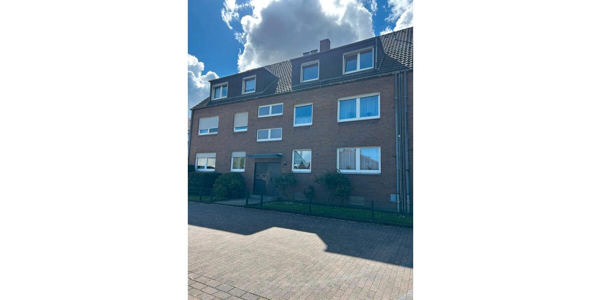Dachgeschoßwohnung Oberhausen Biefang - 3.5 Zimmer, 67 m&sup2;, 700&euro; | Angebot:26322754