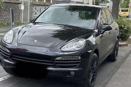 Porsche Cayenne 202.000 km 24.200 € Wuppertal 42327