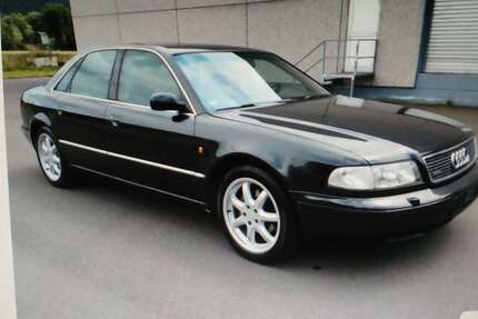 Audi A8 156.500 km 7.300 € Gelsenkirchen 45892
