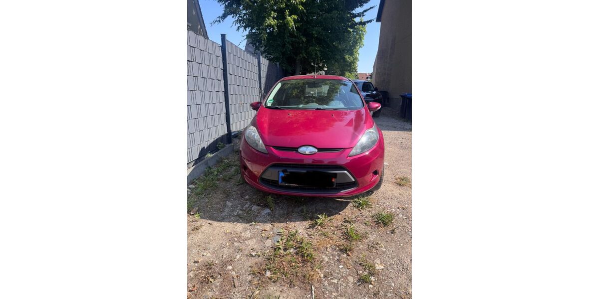 Ford Fiesta 156.932 km 2.790 &euro; Herne 44652