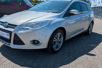 Ford Focus 83.028 km 6.997 &euro; Essen 45326