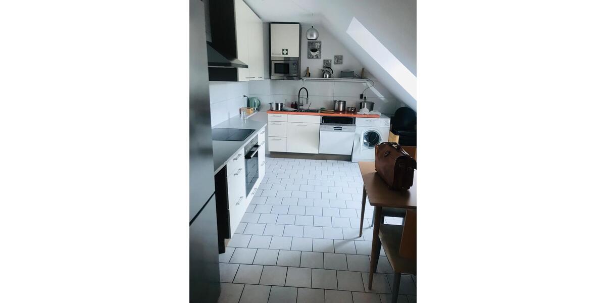 Dachgeschoßwohnung Gelsenkirchen Gelsenkirchen-Mitte - 1 Zimmer, 15 m&sup2;, 425&euro; | Angebot:26337684