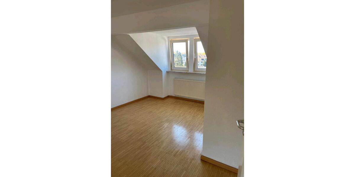 Dachgeschoßwohnung Gelsenkirchen Gelsenkirchen-Mitte - 1 Zimmer, 44 m&sup2;, 49.999&euro; | Angebot:25170663