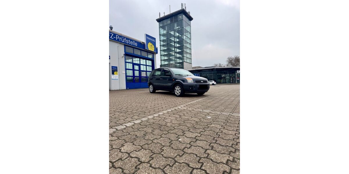 Ford Fusion 160.000 km 2.999 &euro; Duisburg 47228