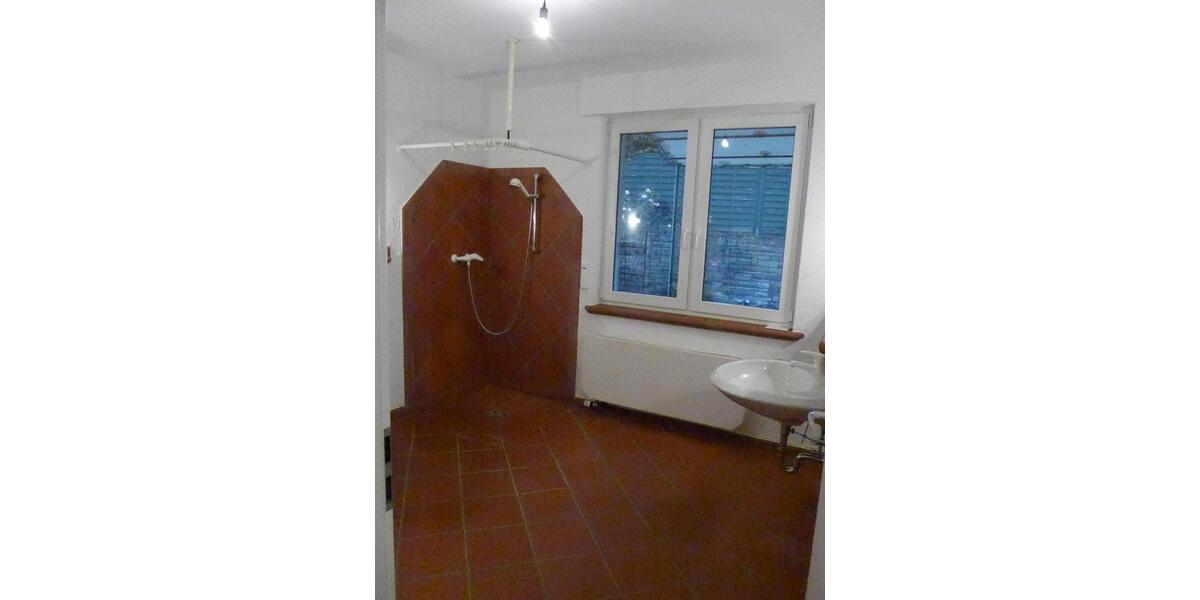 Einfamilienhaus Witten - 8 Zimmer, 250 m&sup2;, 2.000&euro; | Angebot:25392381