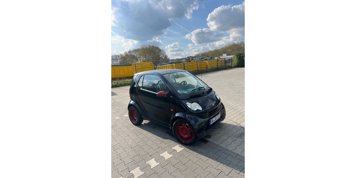 Smart ForTwo 140.000 km 2.300 &euro; Gelsenkirchen 45888