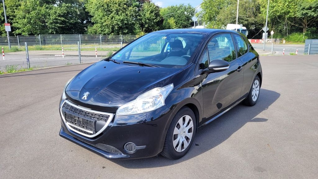 Peugeot 208 207.800 km 1.990 &euro; Essen 45356