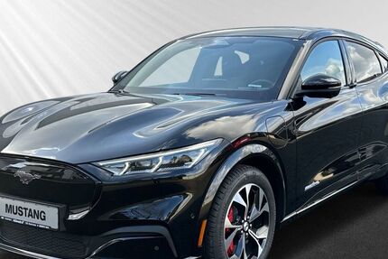 Ford Mustang Mach-E 30.000 km 41.990 &euro; Oberhausen - Sterkrade 46145