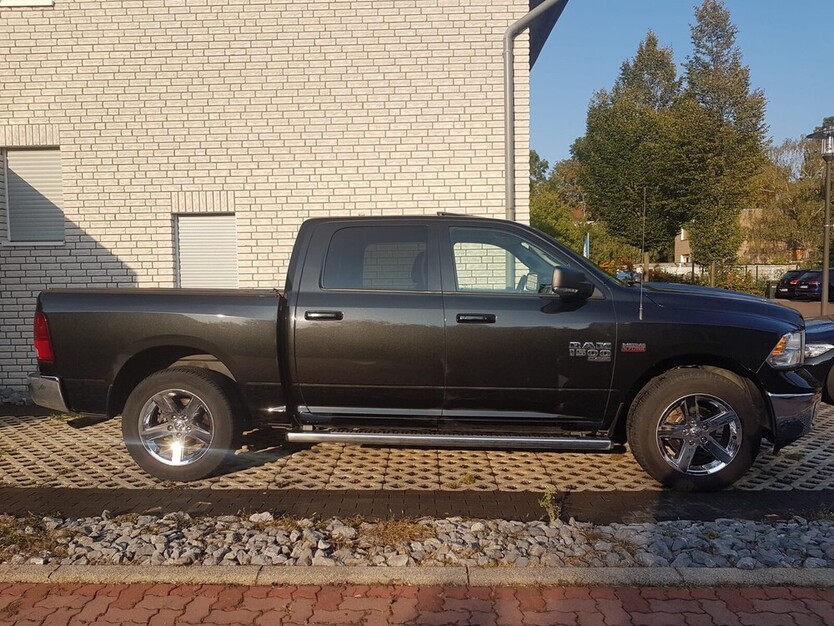Ram 2500 Crew Cab Pick-up