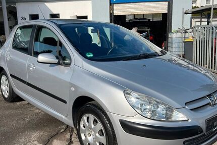 Peugeot 307 116.887 km 1.850 &euro; Wuppertal 42279