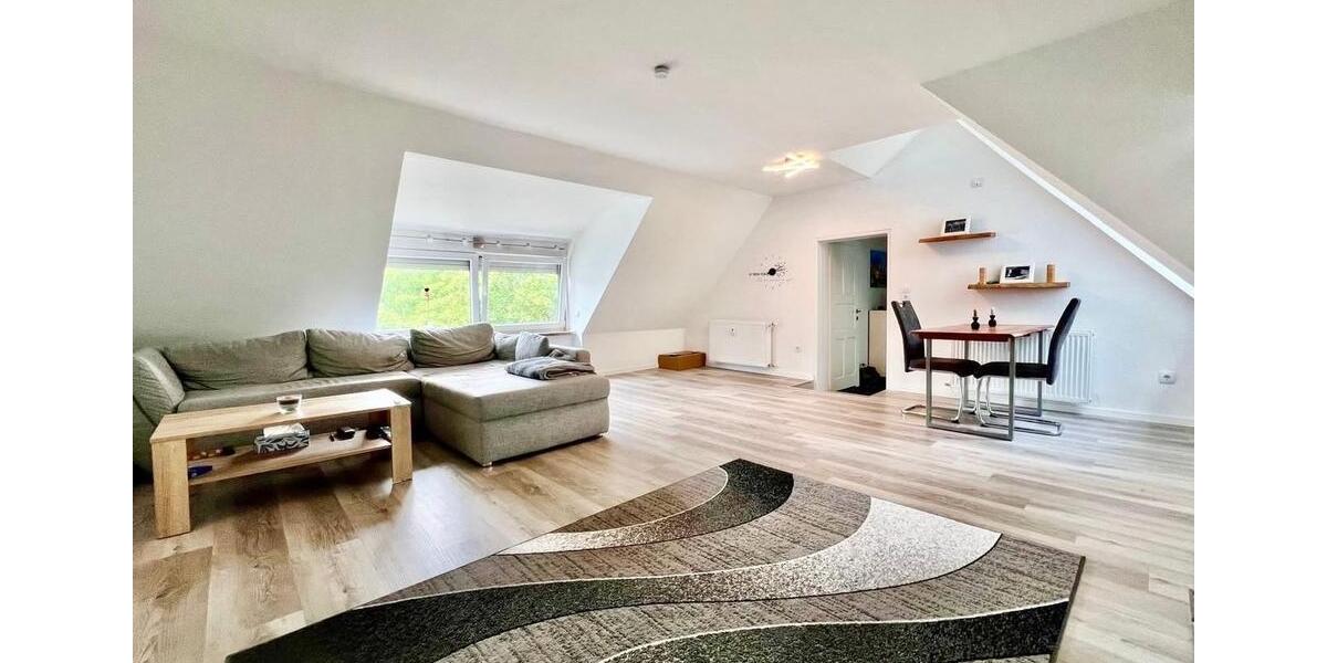 Dachgeschoßwohnung Bochum Bochum-Mitte - 3 Zimmer, 66 m&sup2;, 619&euro; | Angebot:25600760