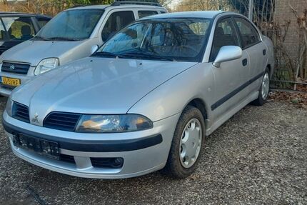 Mitsubishi Carisma 101.000 km 1.250 &euro; Essen 45276