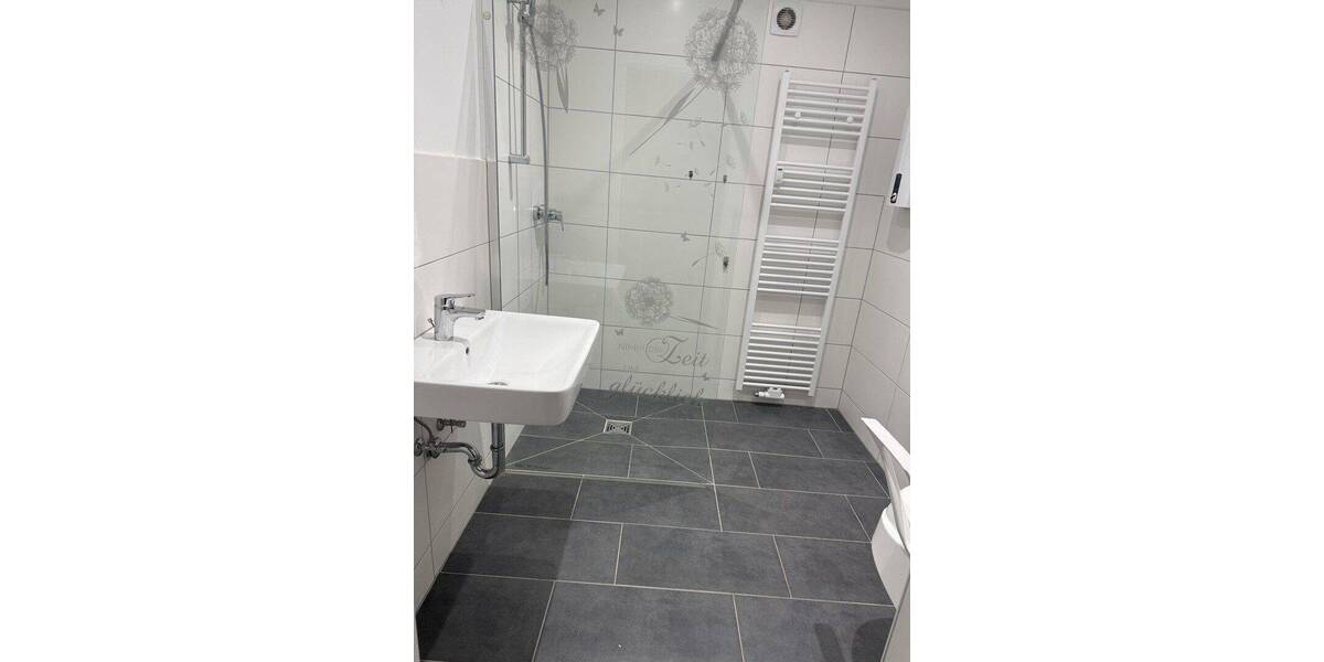 Etagenwohnung Oberhausen Schwarze Heide - 3 Zimmer, 98 m&sup2;, 900&euro; | Angebot:26865303