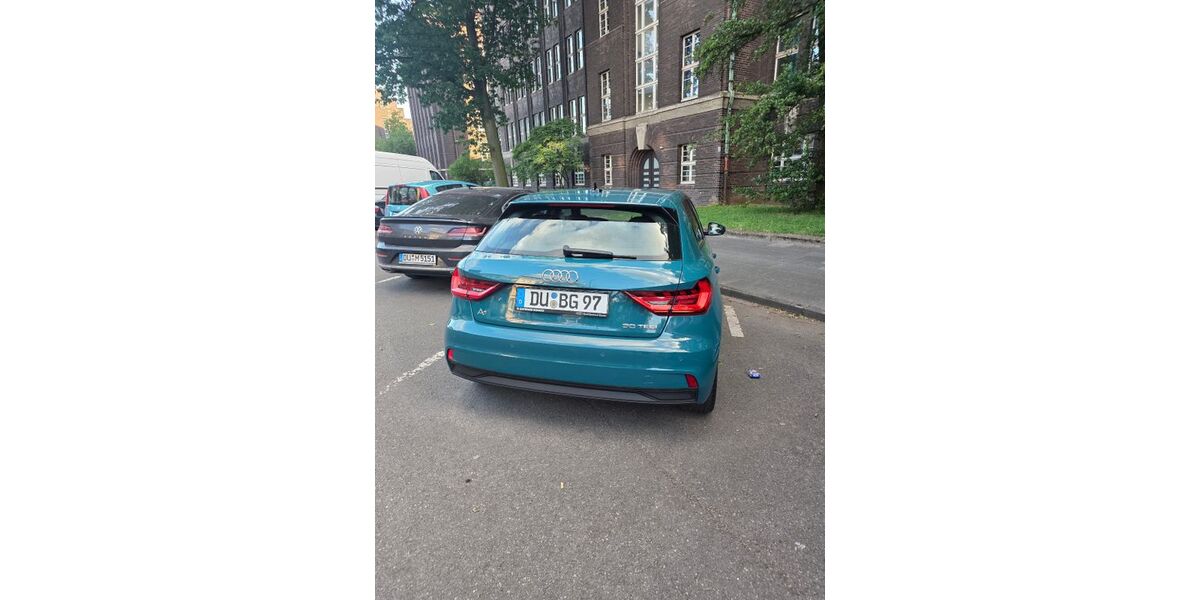 Audi A1 94.000 km 15.500 &euro; Duisburg 47166