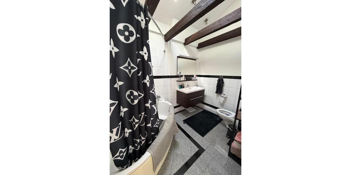 Maisonettenwohnung Wuppertal Gemarkung Barmen - 5.5 Zimmer, 140 m&sup2;, 1.600&euro; | Angebot:26384314