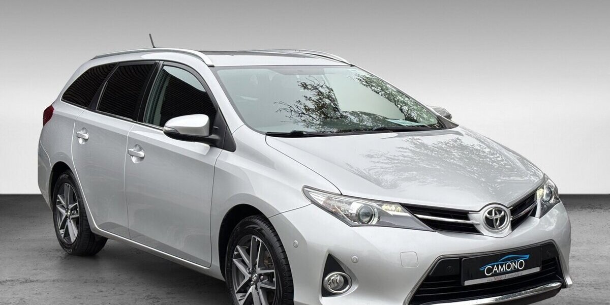 Toyota Auris Edition Klima Navi Kamera 132.068 km 8.600 &euro; Wuppertal 42327