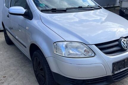 VW Fox 114.000 km 1.690 &euro; Recklinghausen 45657