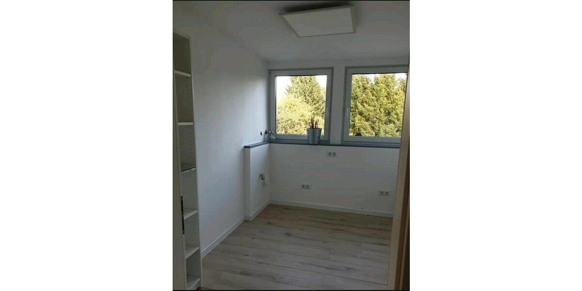 Dachgeschoßwohnung Witten Heven - 4 Zimmer, 68 m&sup2;, 145.000&euro; | Angebot:26414882