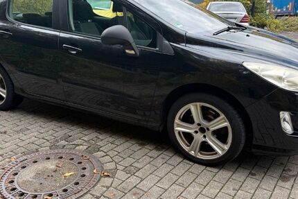 Peugeot 308 130.000 km 4.300 € Ennepetal 58256