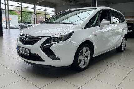 Opel Zafira Tourer
