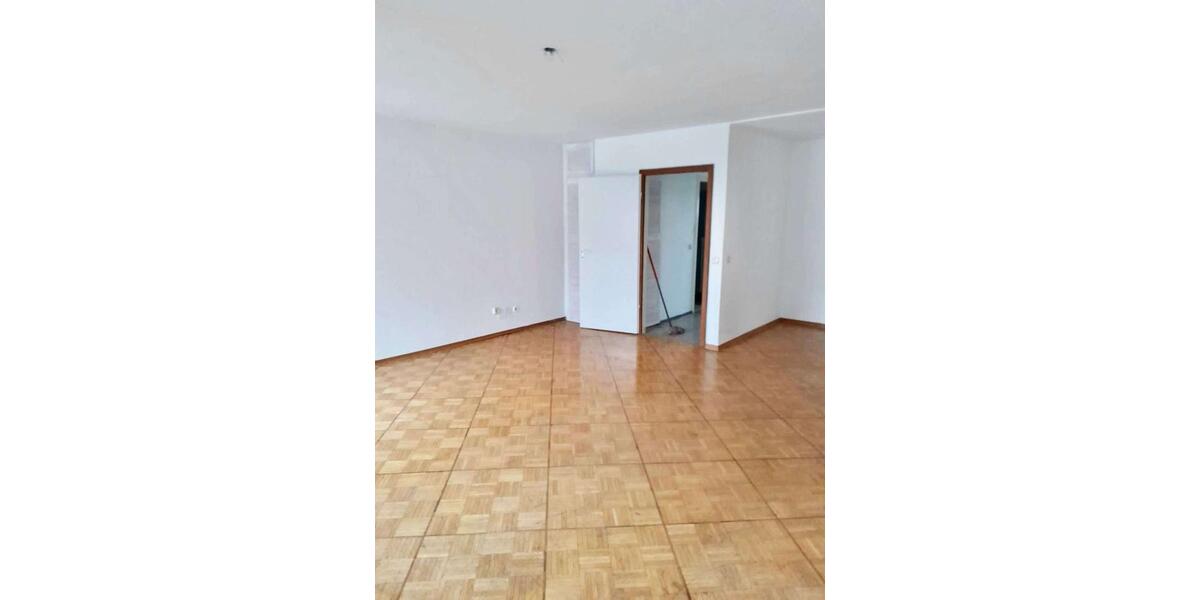 Etagenwohnung Essen Stadtbezirk IV - 1 Zimmer, 45 m&sup2;, 395&euro; | Angebot:20802521