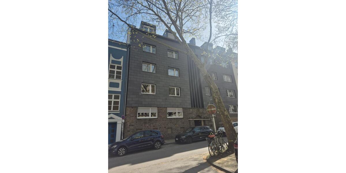 Erdgeschoßwohnung Essen Stadtbezirk III - 2 Zimmer, 83 m&sup2;, 780&euro; | Angebot:26380168