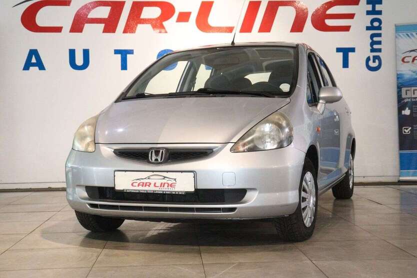 Honda Jazz 262.012 km 2.444 € Ratingen 40880
