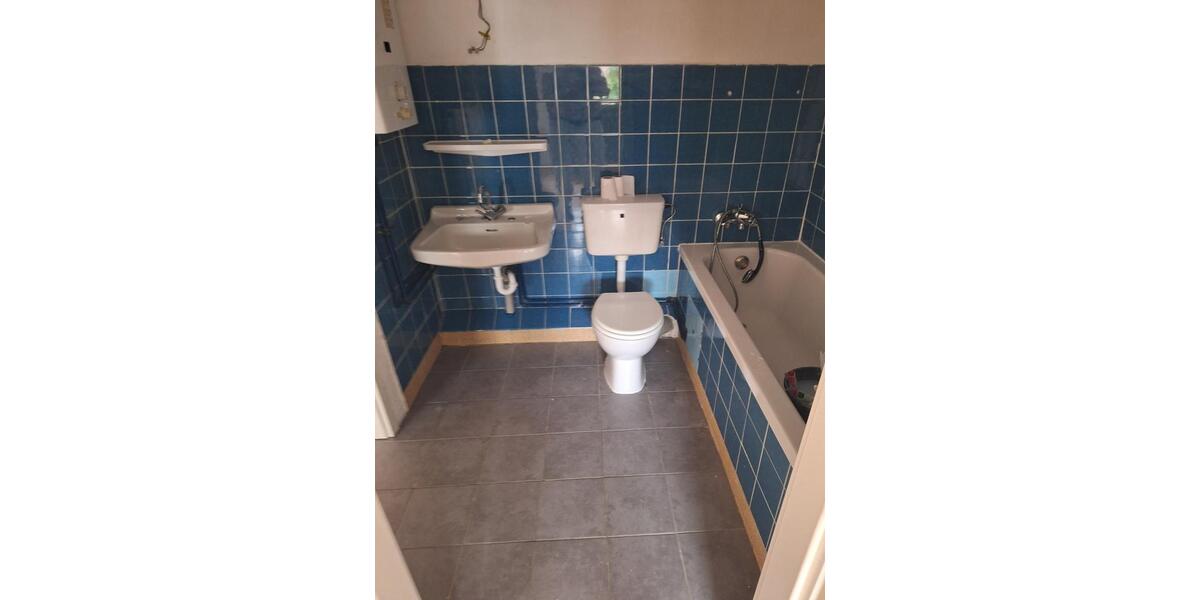 Hochparterre Wuppertal Lichtenplatz - 2 Zimmer, 61 m&sup2;, 396&euro; | Angebot:24976941