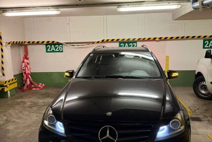 Mercedes-Benz C 250 322.000 km 6.200 &euro; Düsseldorf 40211
